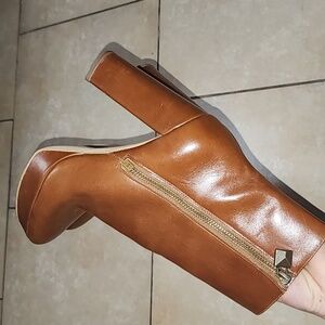 Michael Kors Boots Size 7